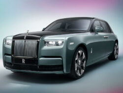 Tampilan Baru Rolls-Royce Phantom 2022